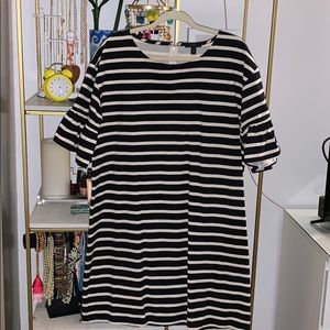 JCrew Ruffle sleeve shift dress